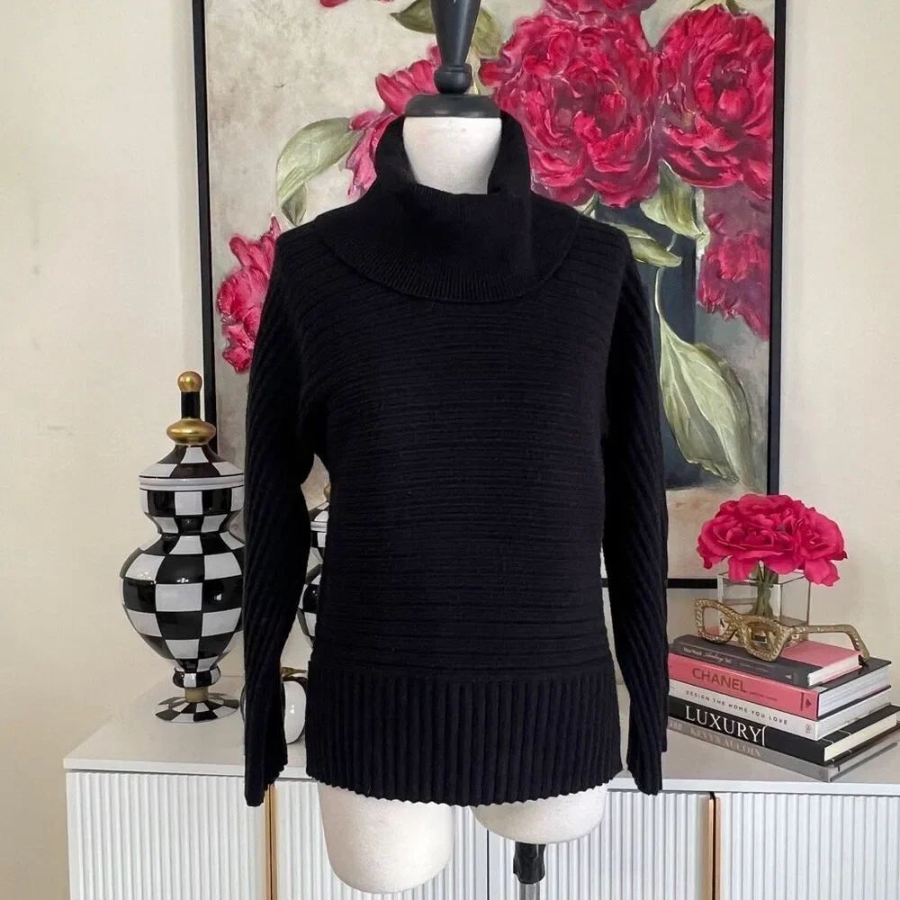 Anthropologie Moth Women's Fireside Ribbed Knit Turtleneck Sweater Black Size XS